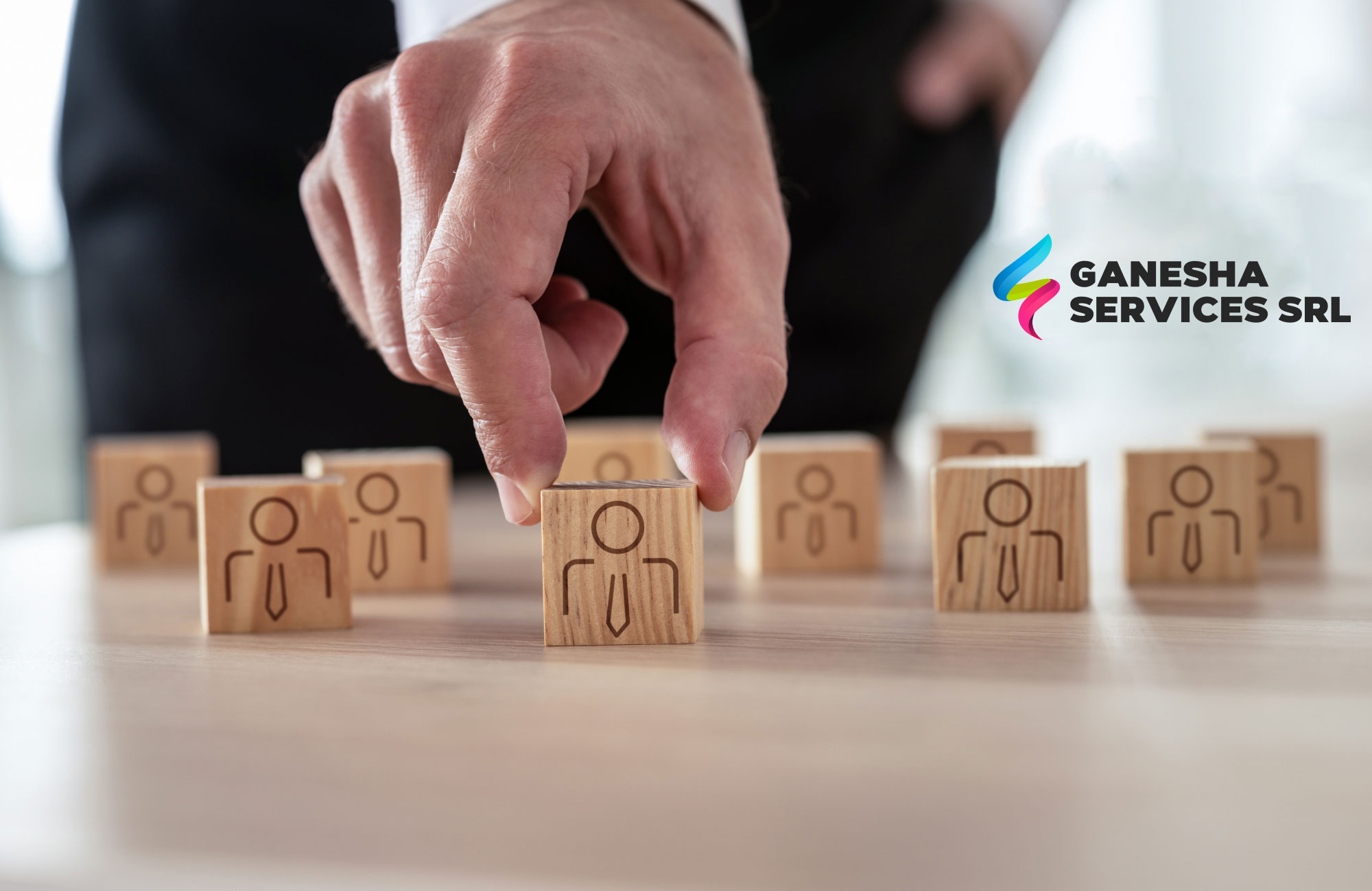 banner GANESHA SERVICES SRL empleado